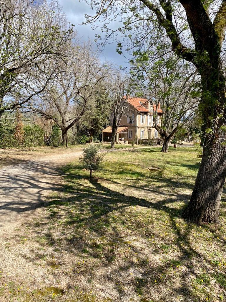 B&B Maison Felisa Sabran ภายนอก รูปภาพ